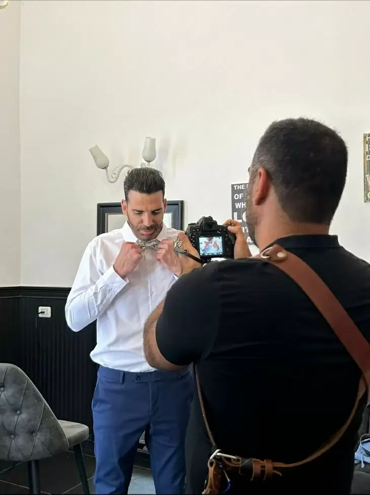 review gallery
