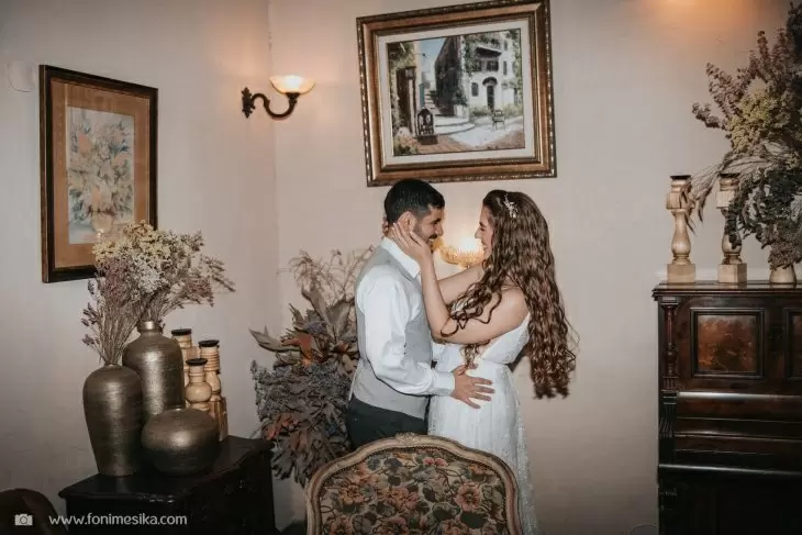 review gallery