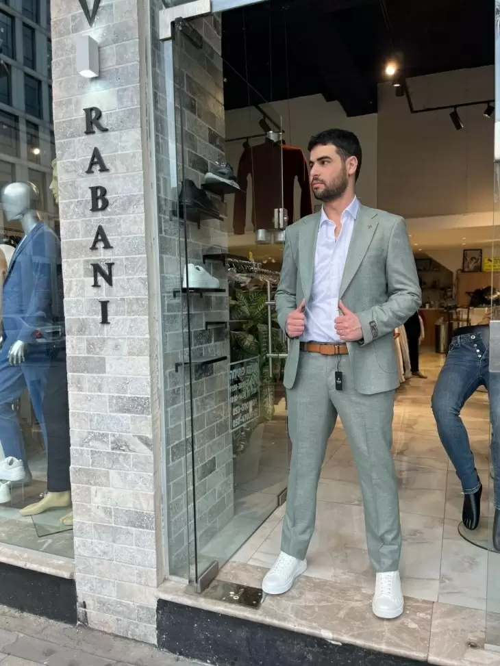 review gallery