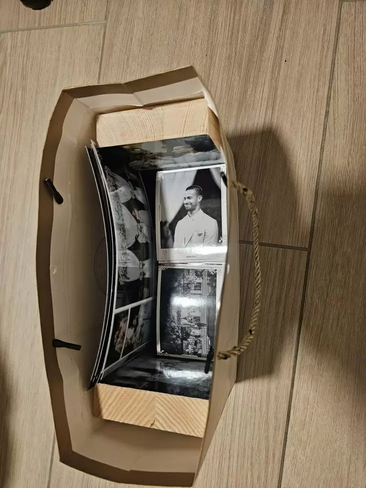 review gallery