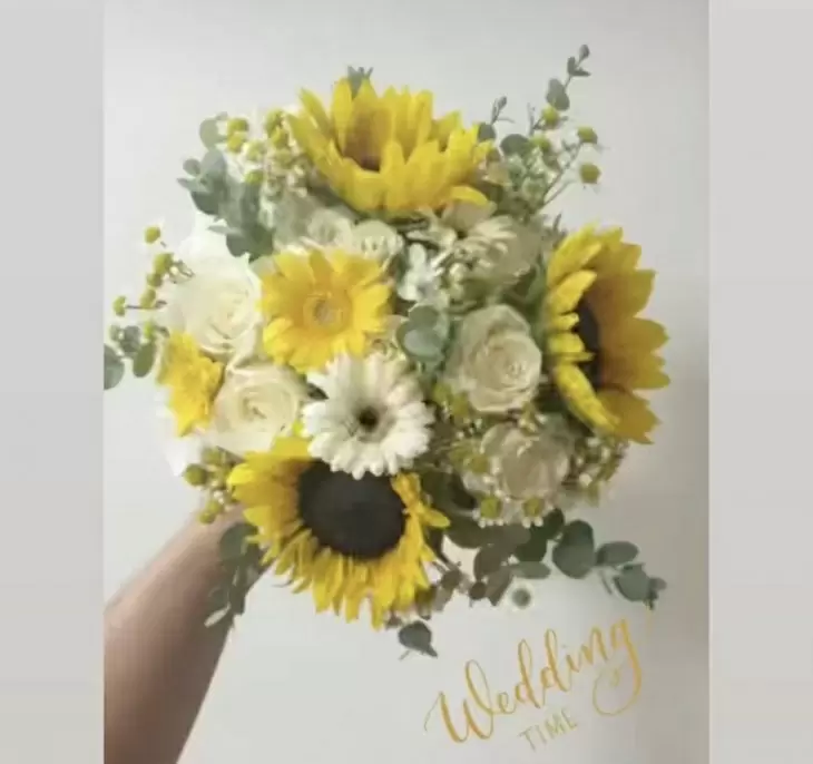 review gallery