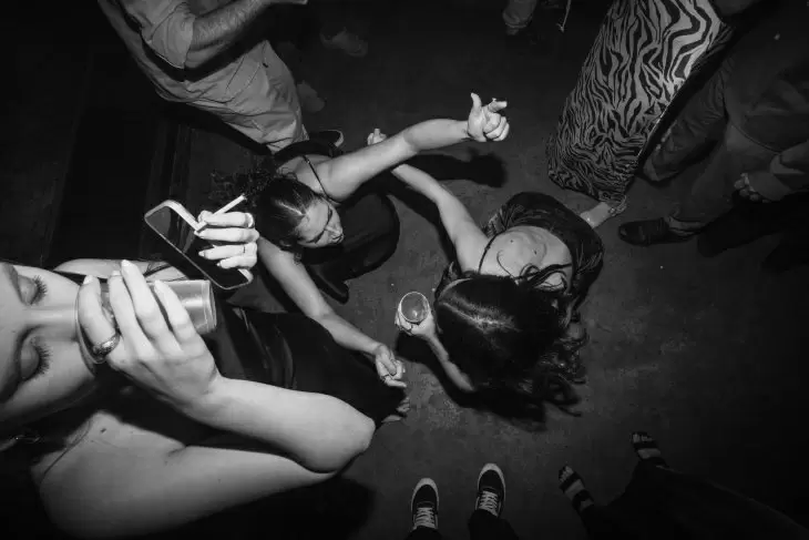 review gallery