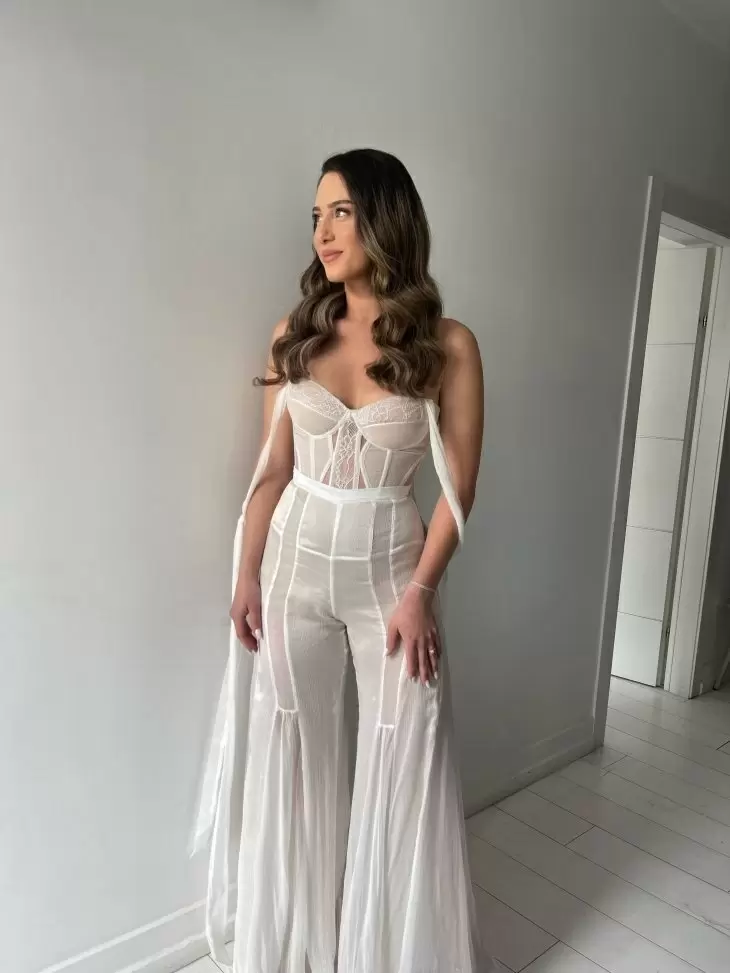 review gallery