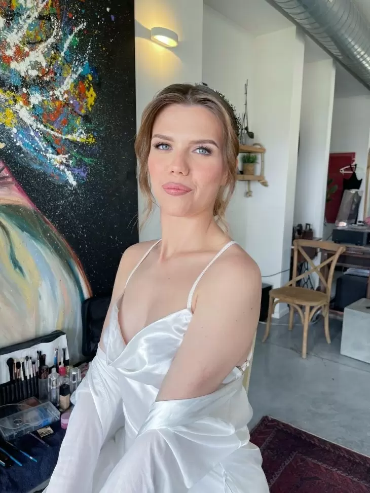 review gallery