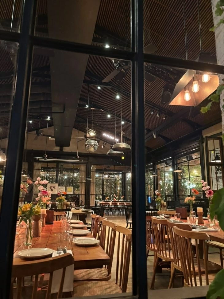review gallery