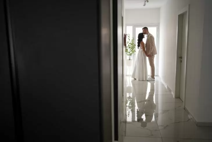 review gallery