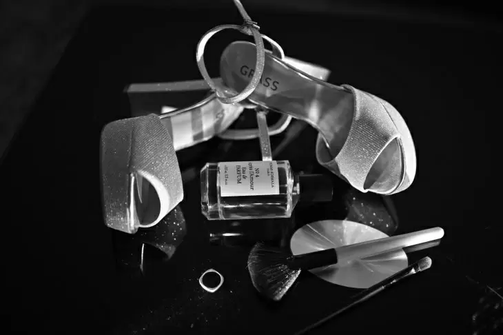 review gallery