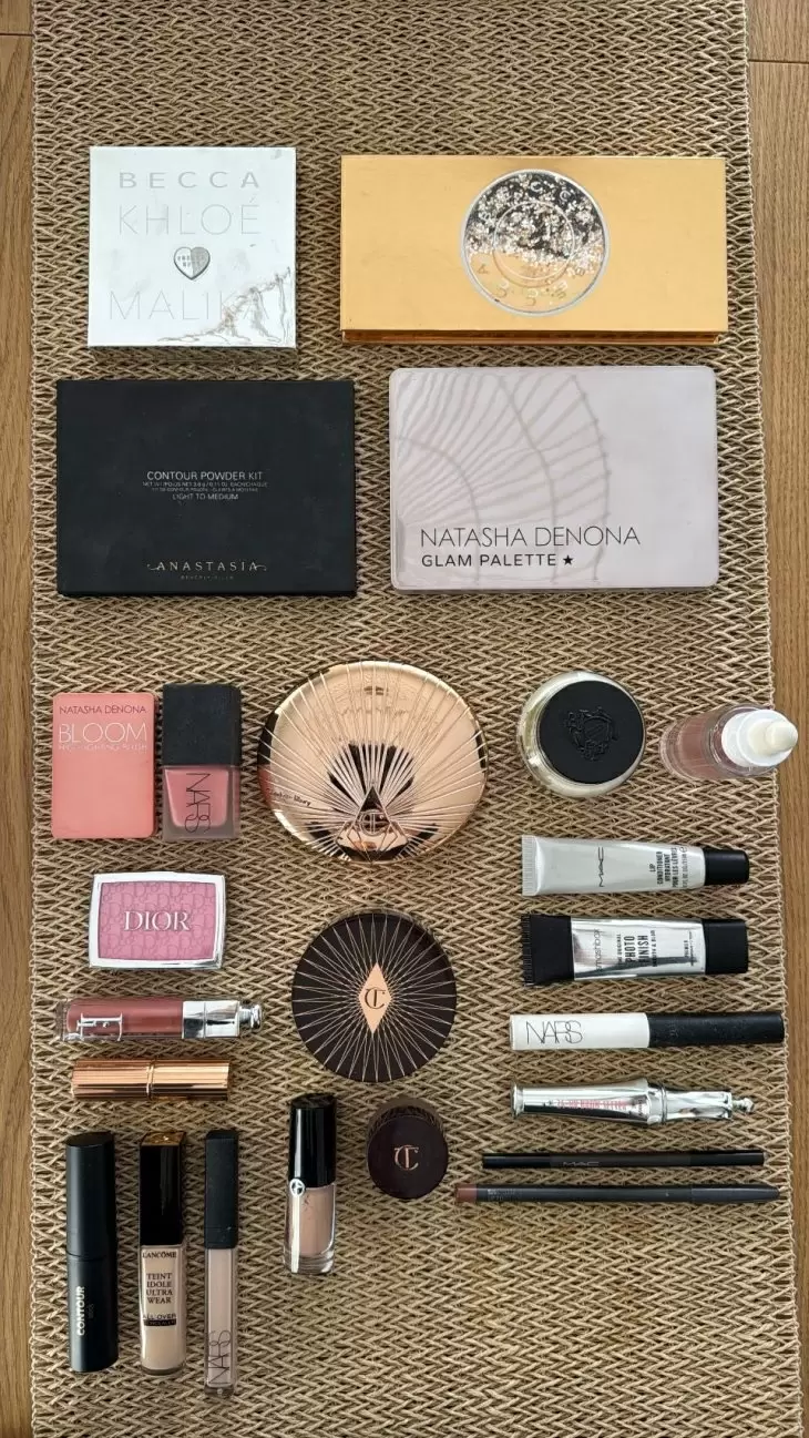 review gallery