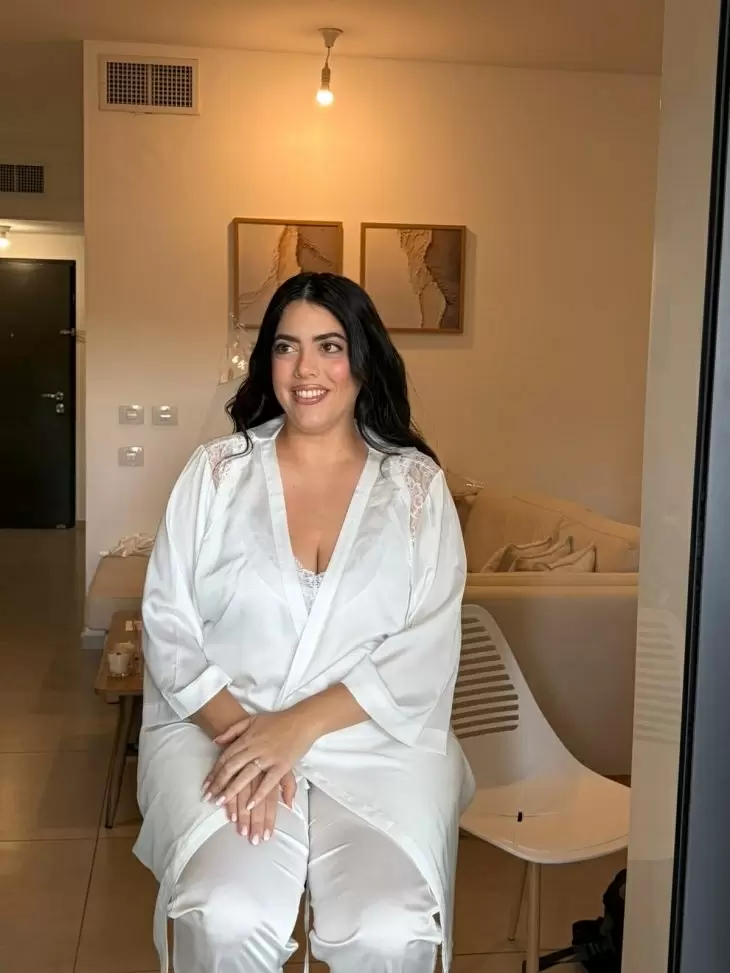review gallery