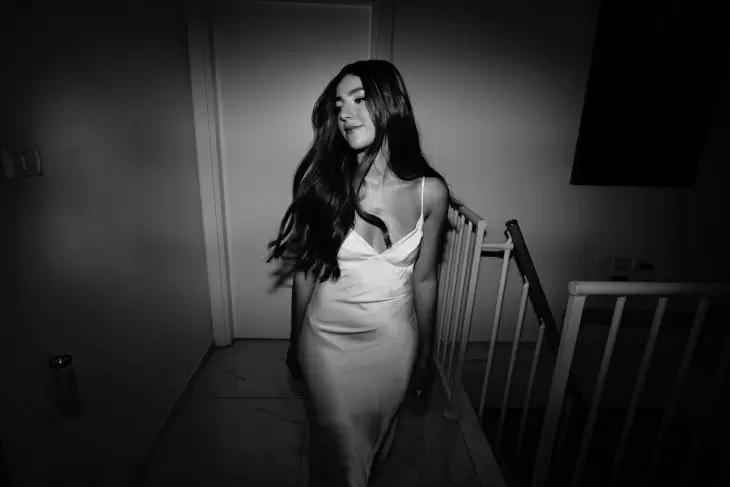 review gallery