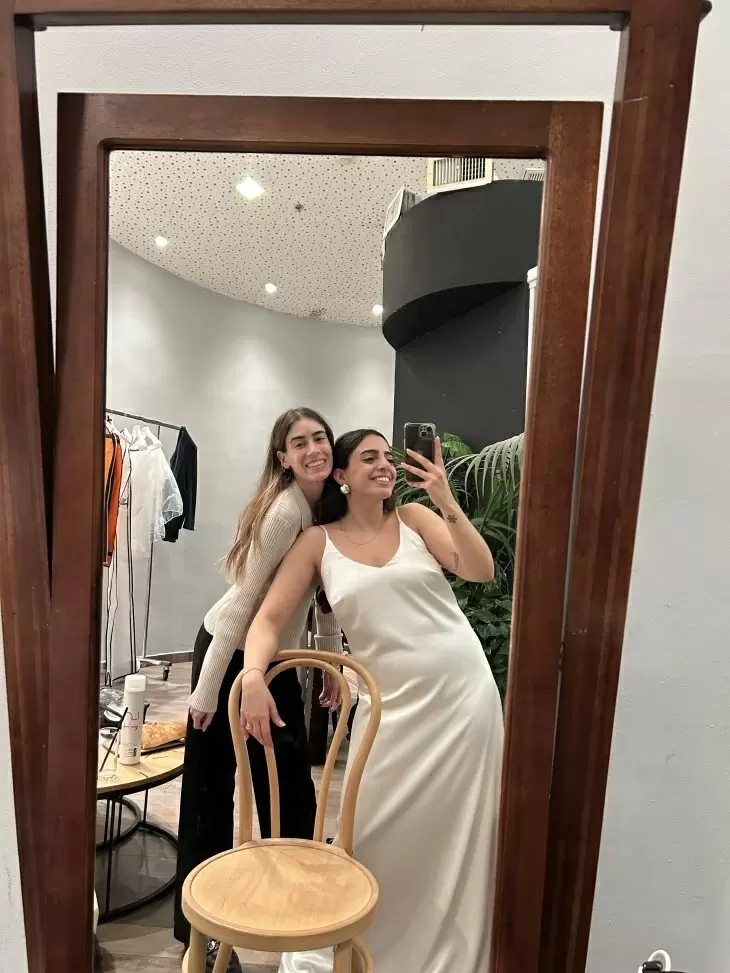 review gallery