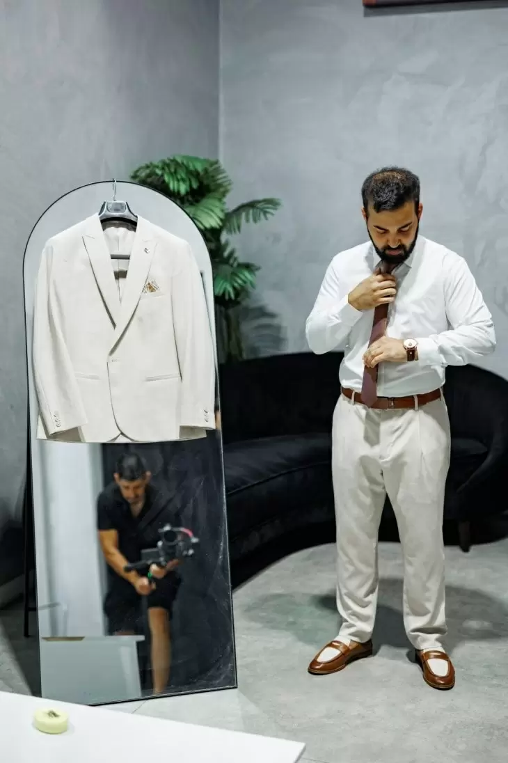review gallery