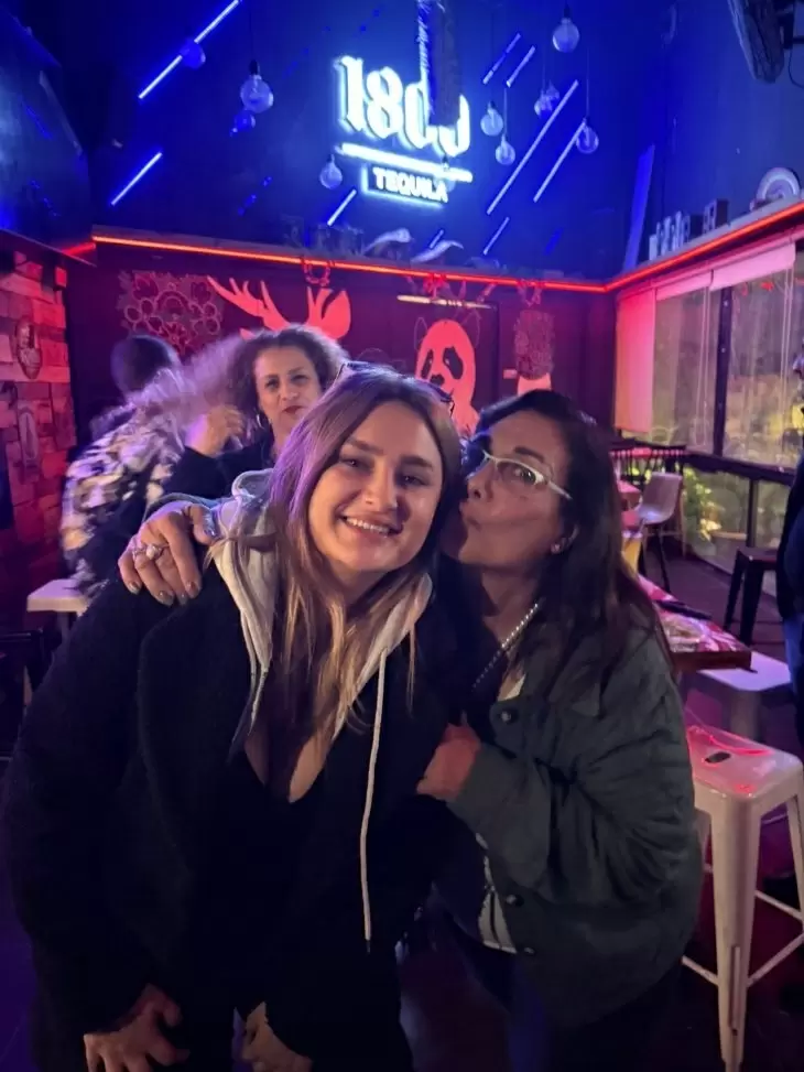 review gallery