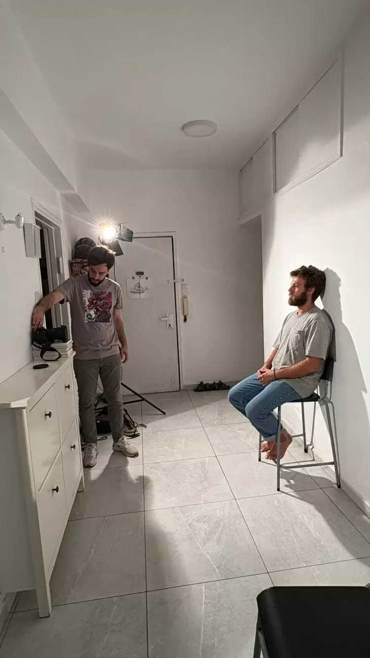 review gallery