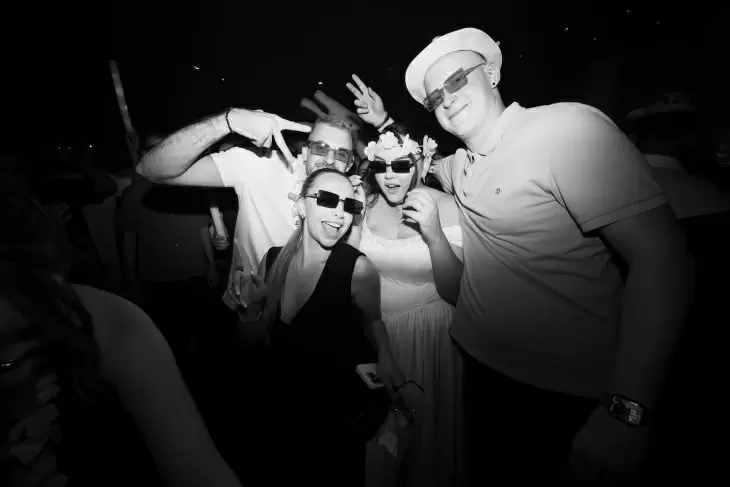 review gallery