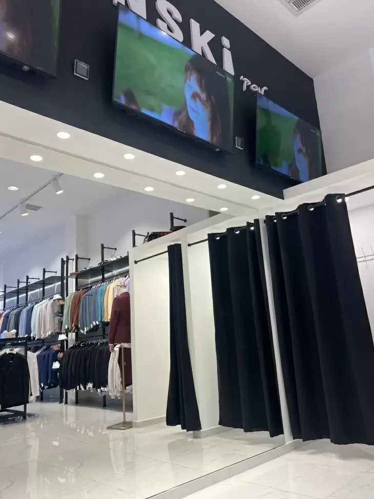 review gallery
