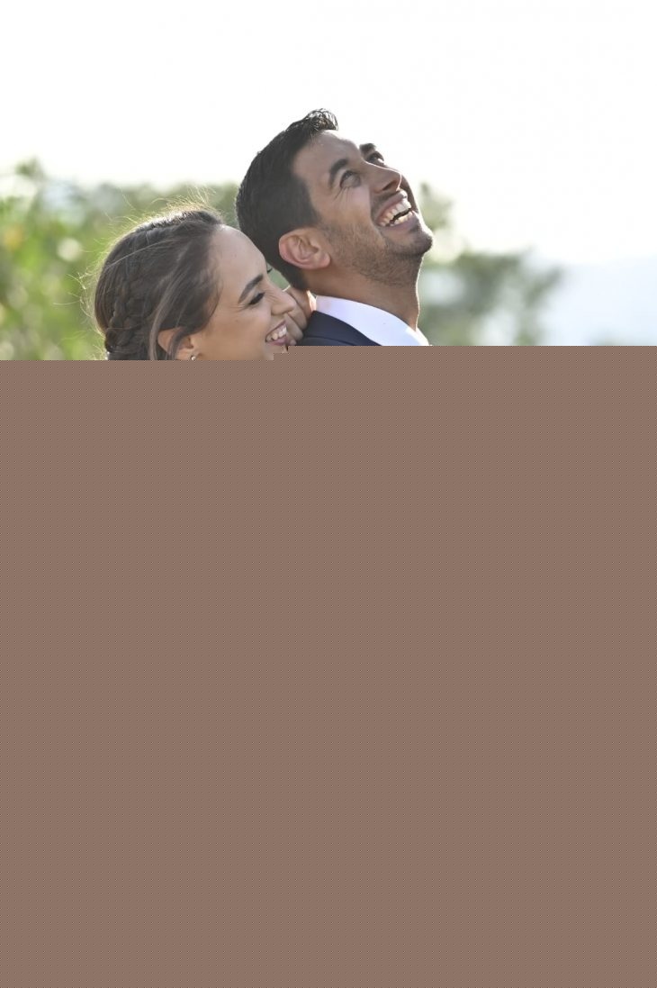review gallery
