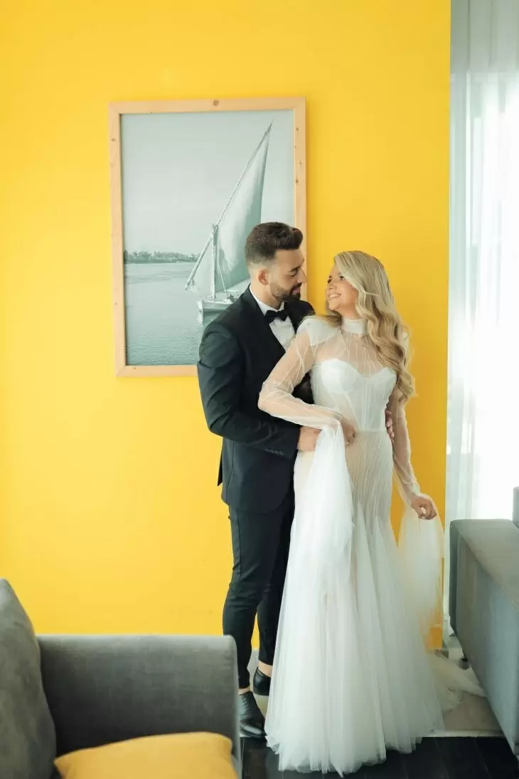 review gallery