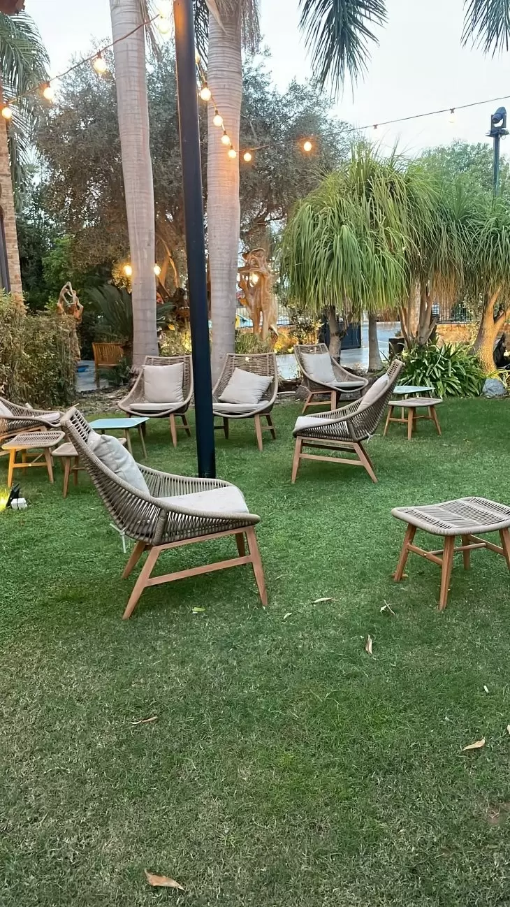 review gallery