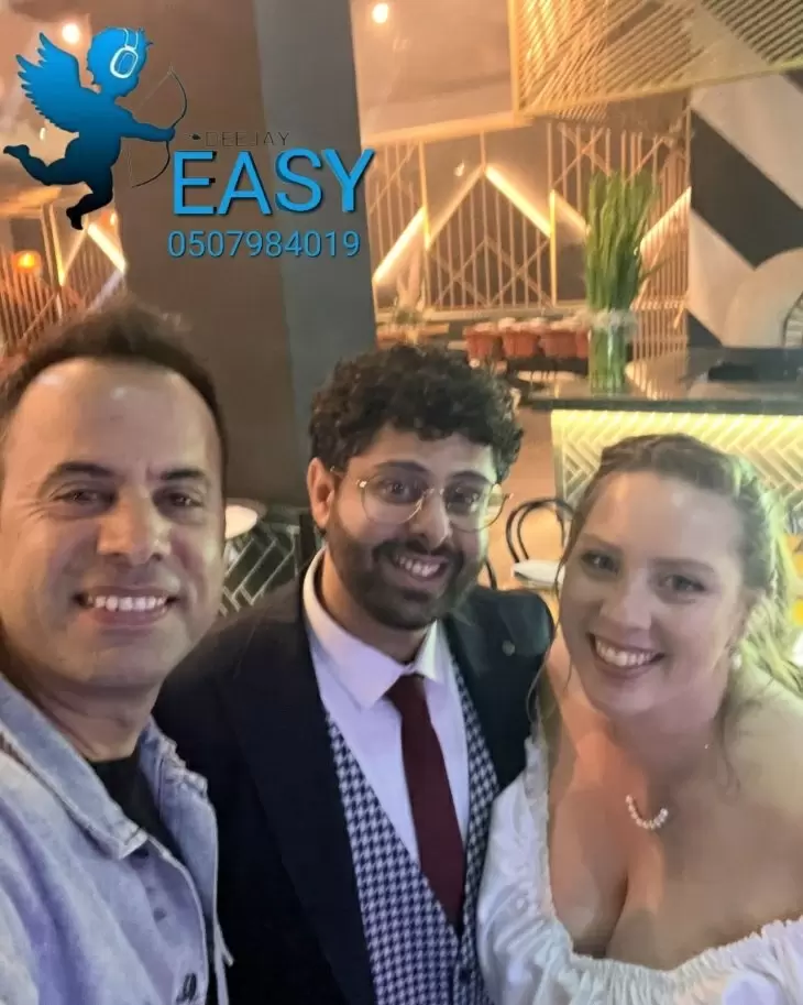 review gallery
