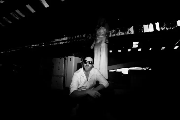 review gallery