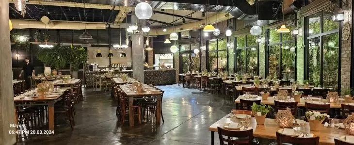 review gallery