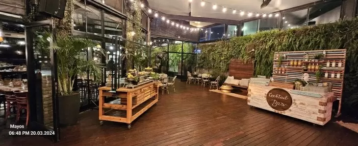 review gallery