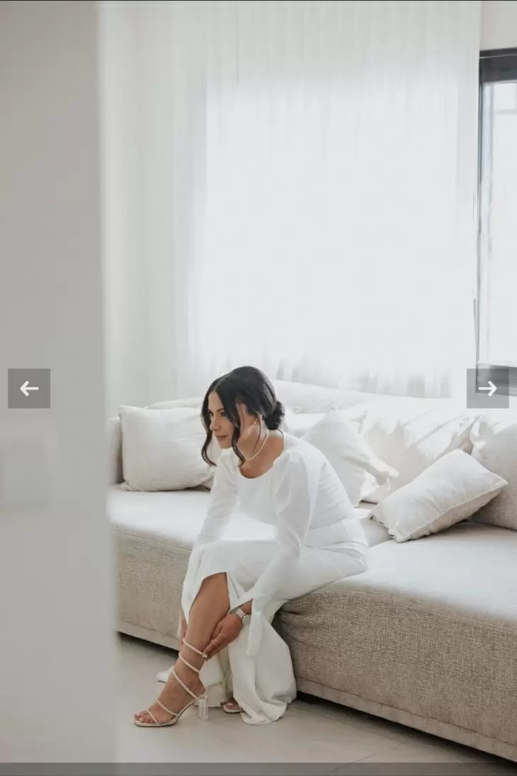review gallery