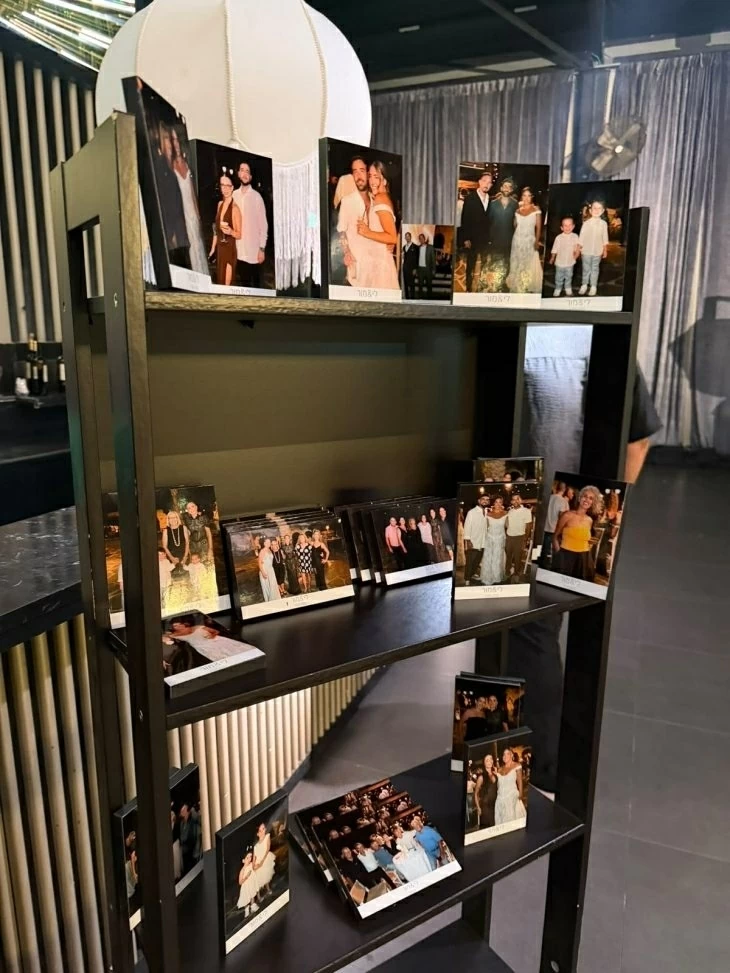 review gallery