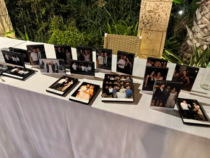 review gallery