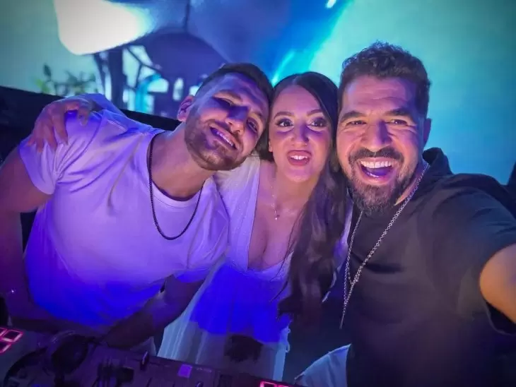 review gallery square