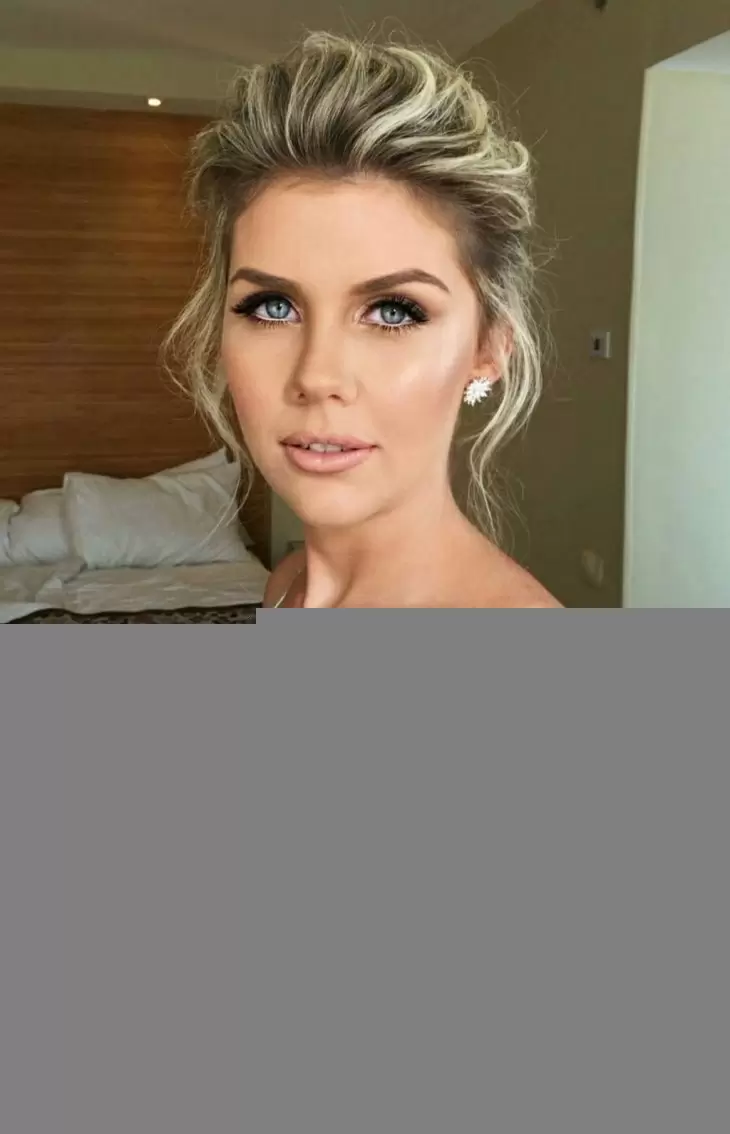 review gallery