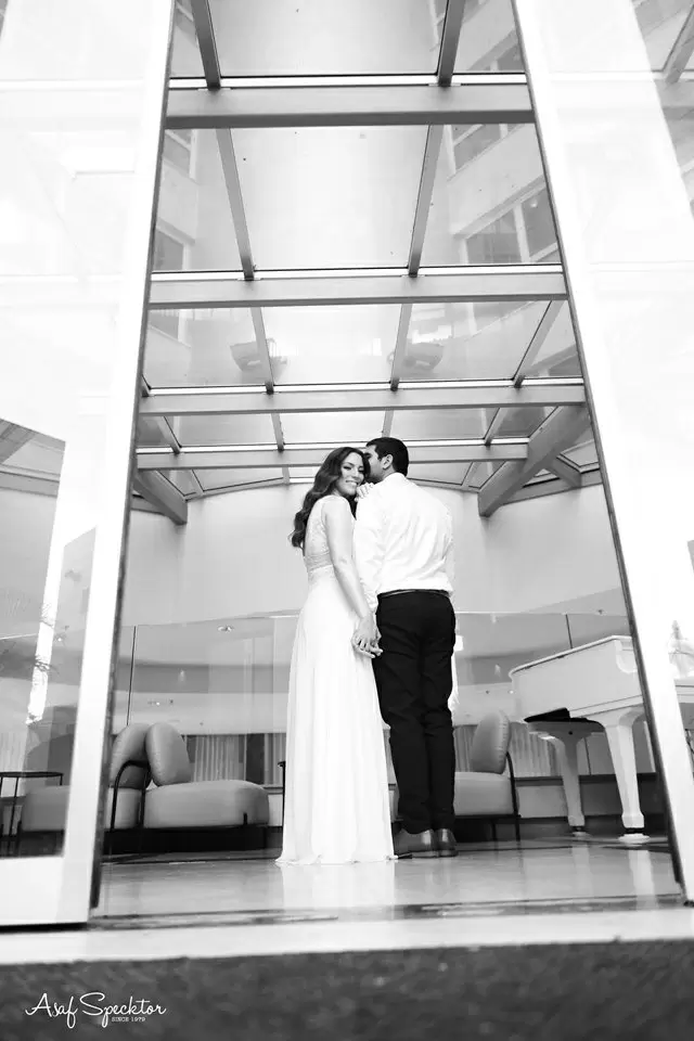 review gallery