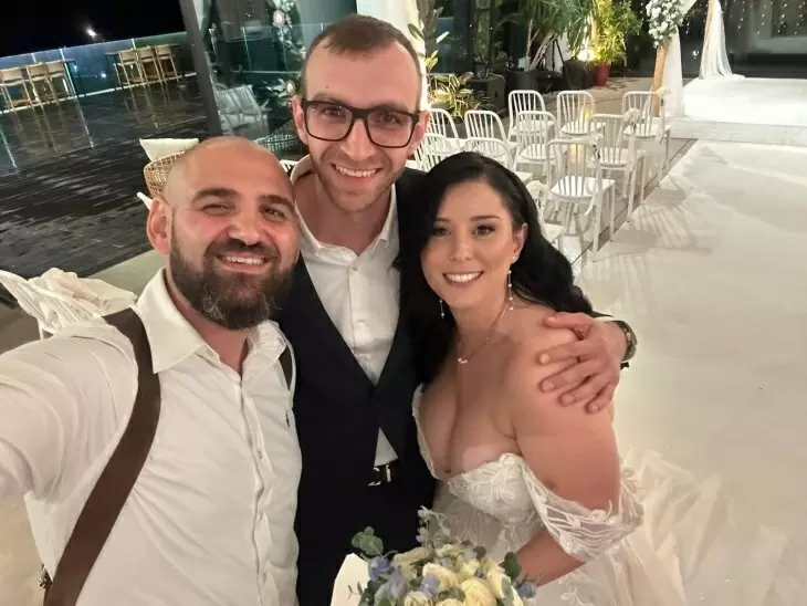 review gallery