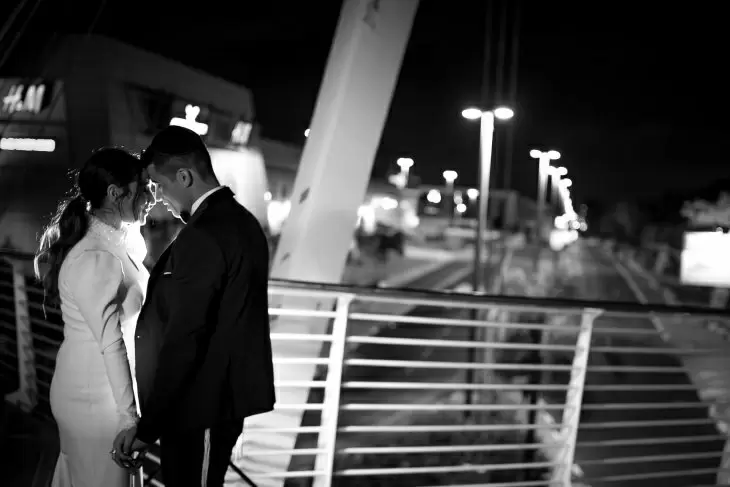 review gallery