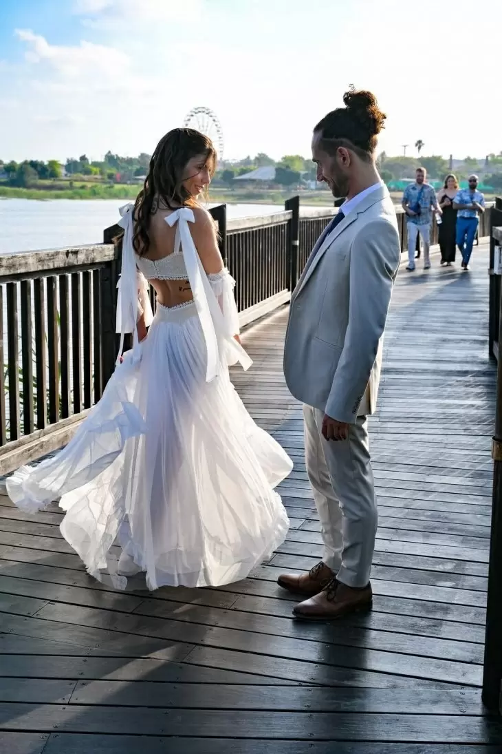 review gallery