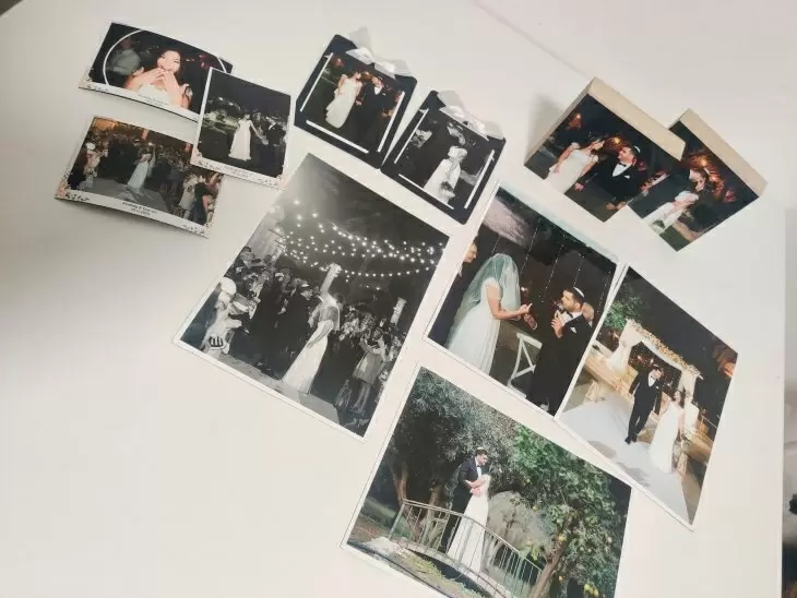 review gallery