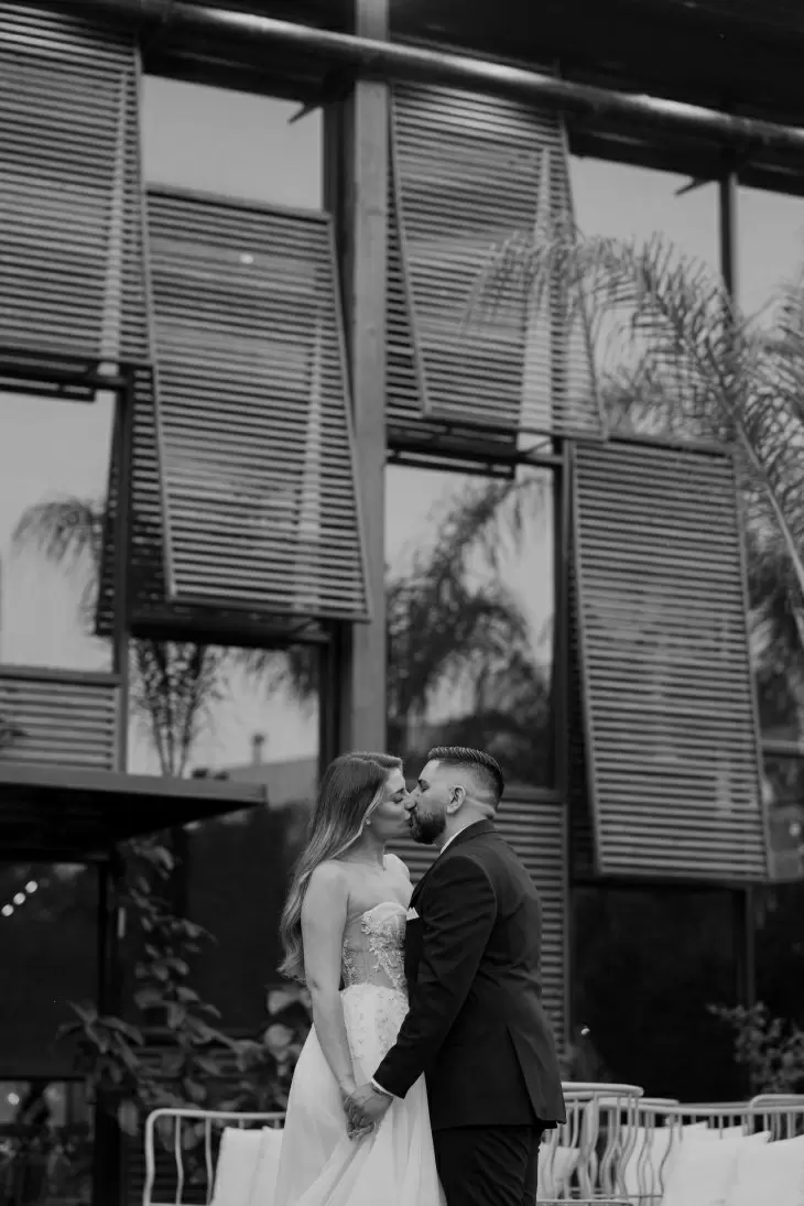review gallery