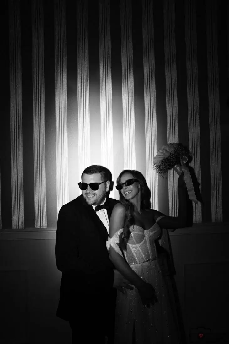 review gallery