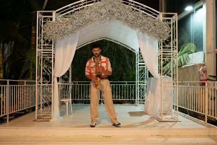 review gallery