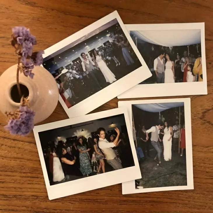 review gallery