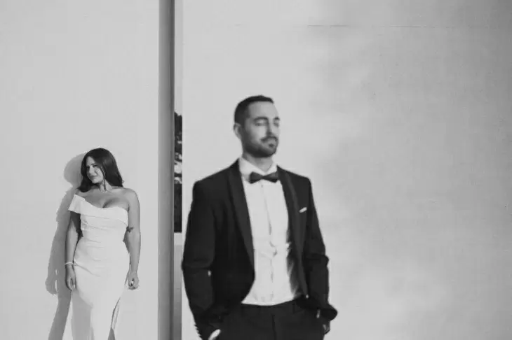 review gallery