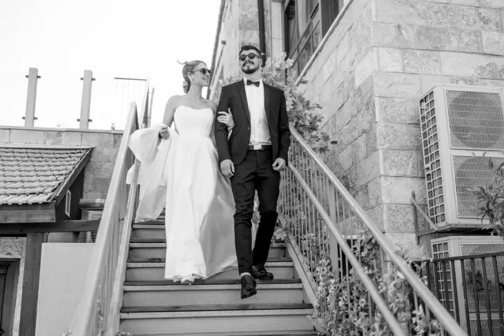 review gallery