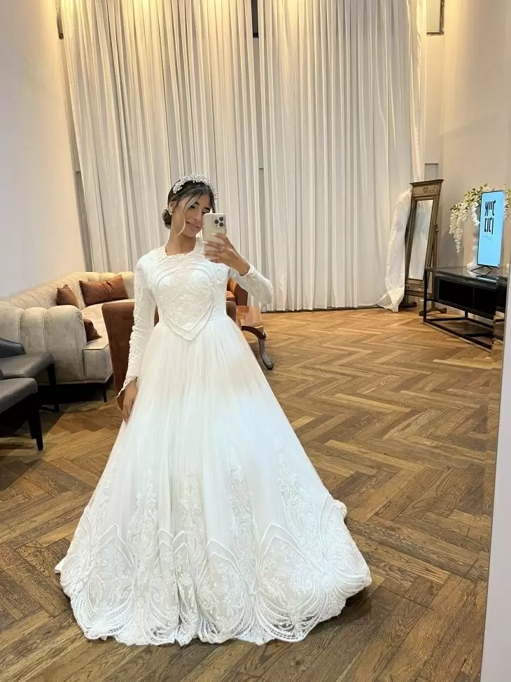 review gallery