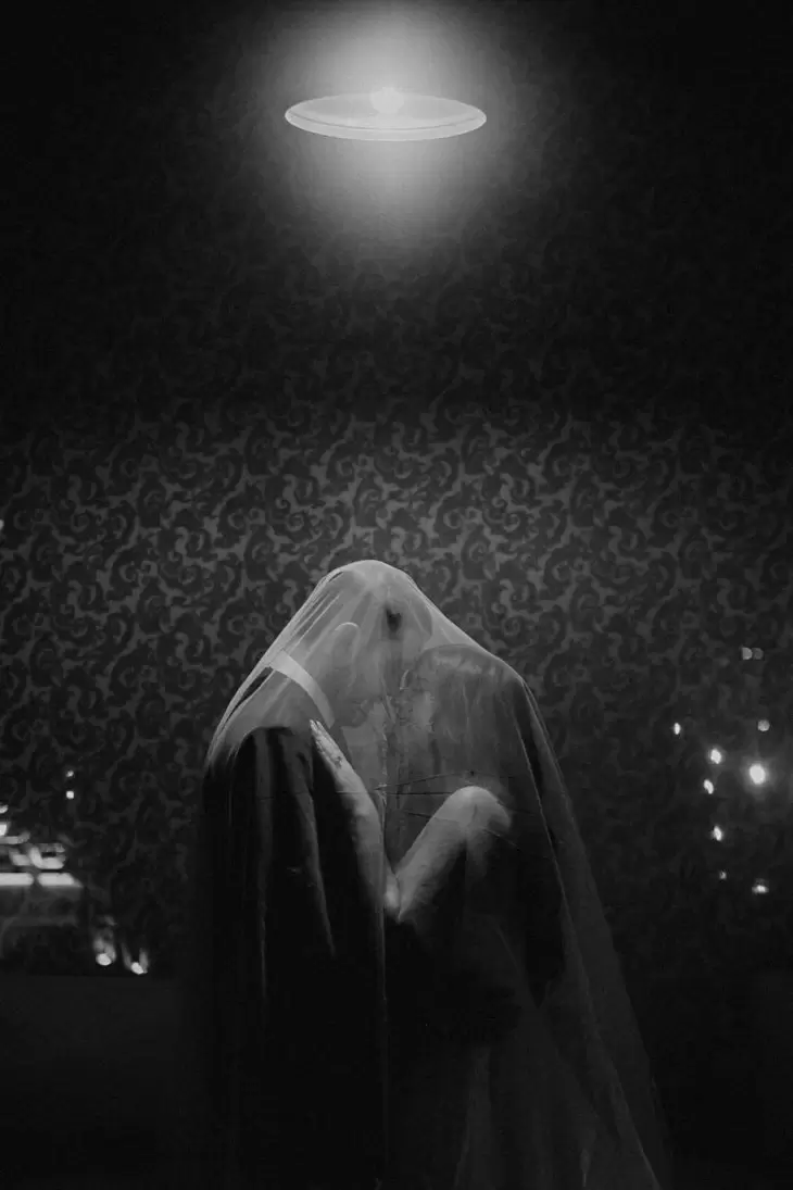 review gallery