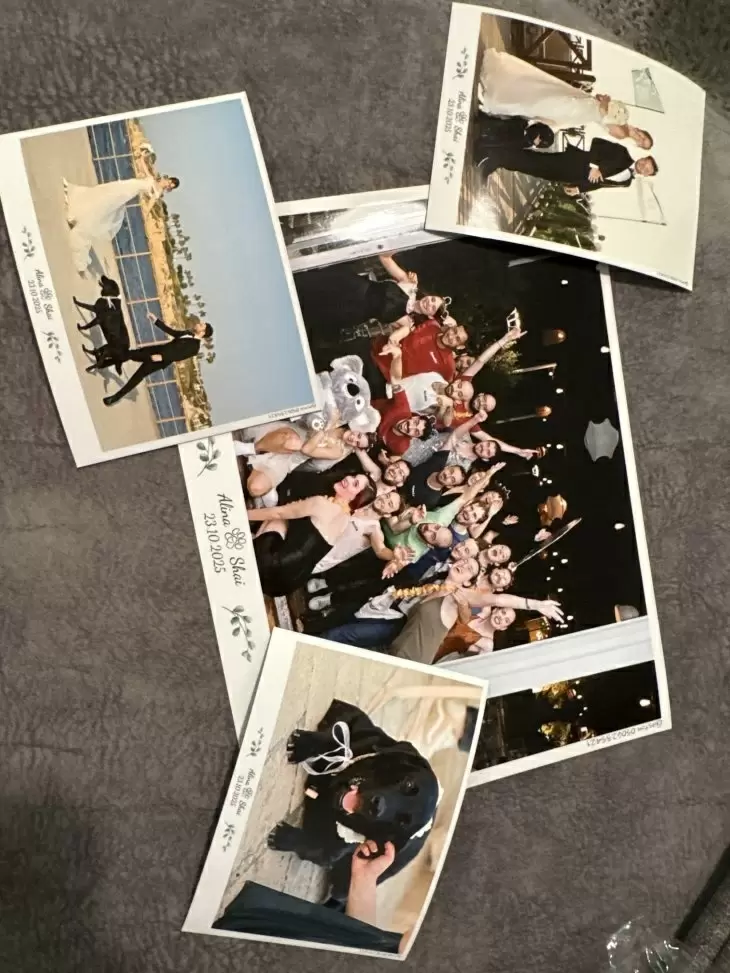 review gallery