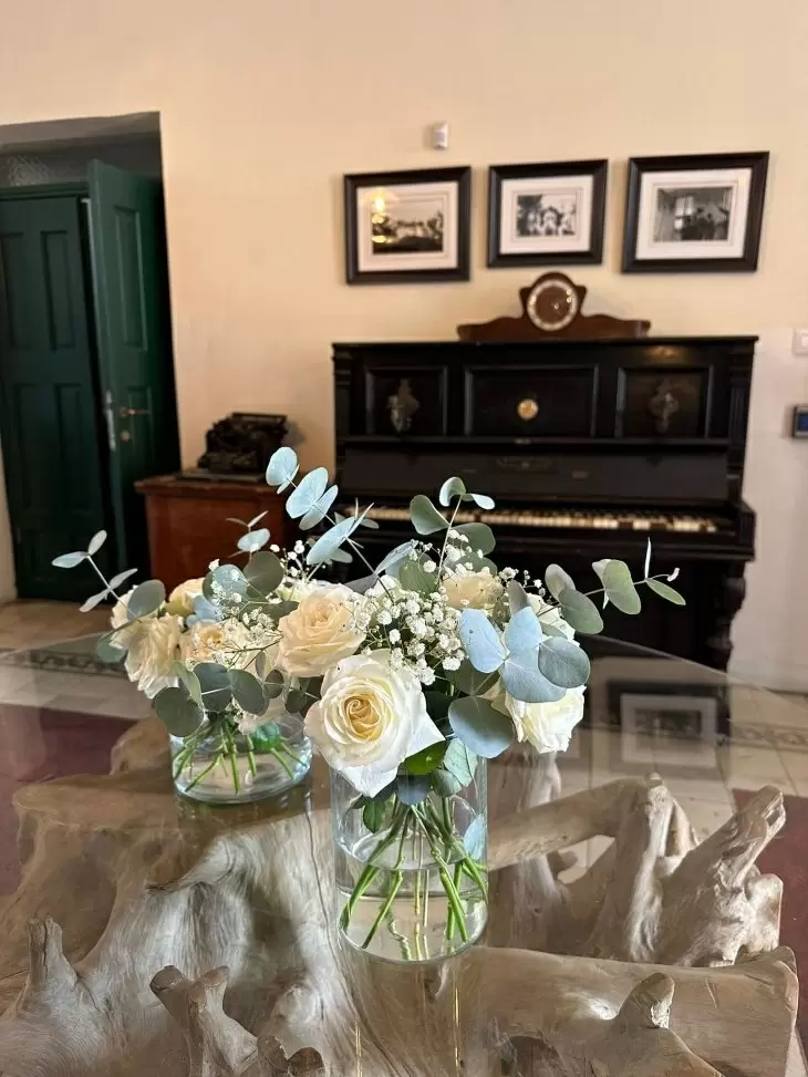 review gallery